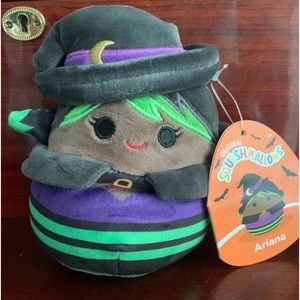 NWT Ariana the Witch Halloween 2023 Squishmallow